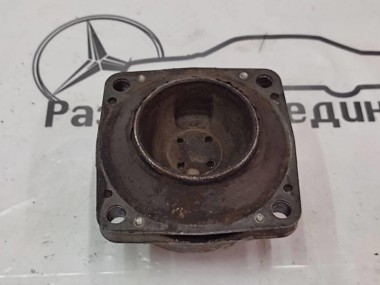 Опора КПП MERCEDES-BENZ R-класс W251 (2005 - 2007) — Разборка Мерседес