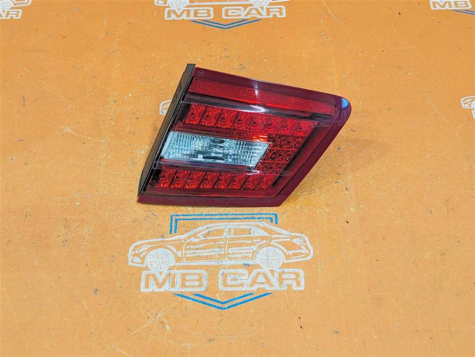 Фонарь крышки багажника MERCEDES-BENZ E-класс W212/S212/C207/A207 (2009 - 2013) фото 1 — Разборка Мерседес