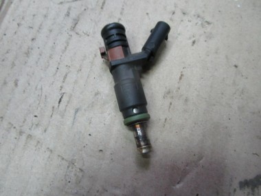 Форсунка БЕНЗИН MERCEDES-BENZ C-класс W204/S204 (2006 - 2011) — Разборка Мерседес