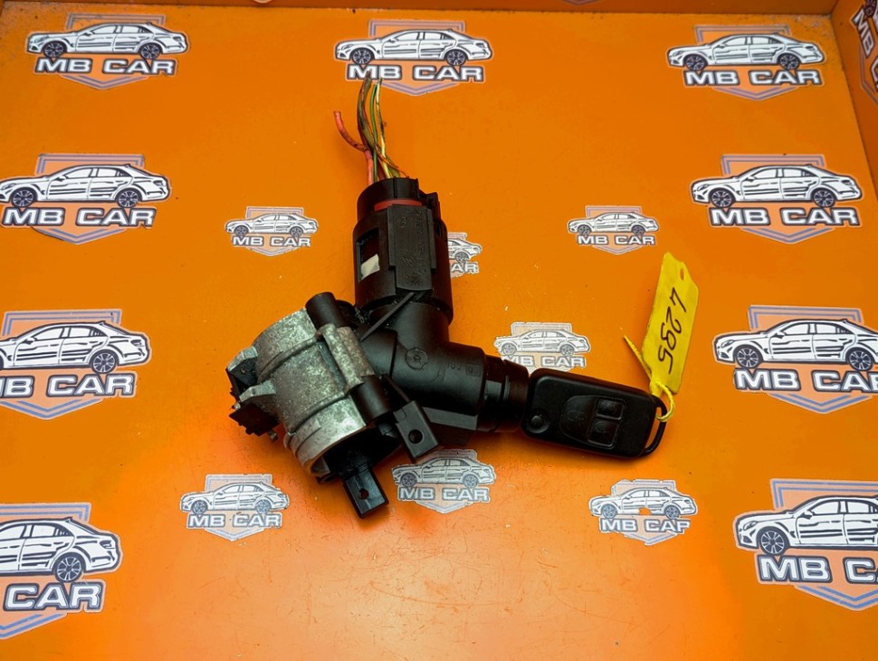 Замок зажигания MERCEDES-BENZ M-класс W163 рестайлинг (2001 - 2005) фото 1 — Разборка Мерседес