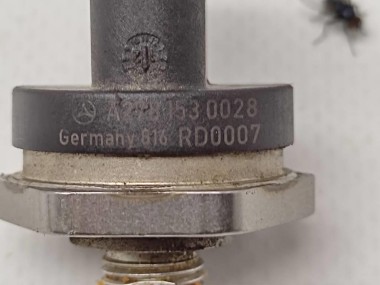 Датчик давления топлива MERCEDES-BENZ C-класс W205/S205/C205/A205 (2014 - 2018) — Разборка Мерседес