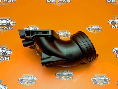 Патрубок впускного коллектора MERCEDES-BENZ E-класс W211/S211 (2002 - 2006) — Разборка Мерседес