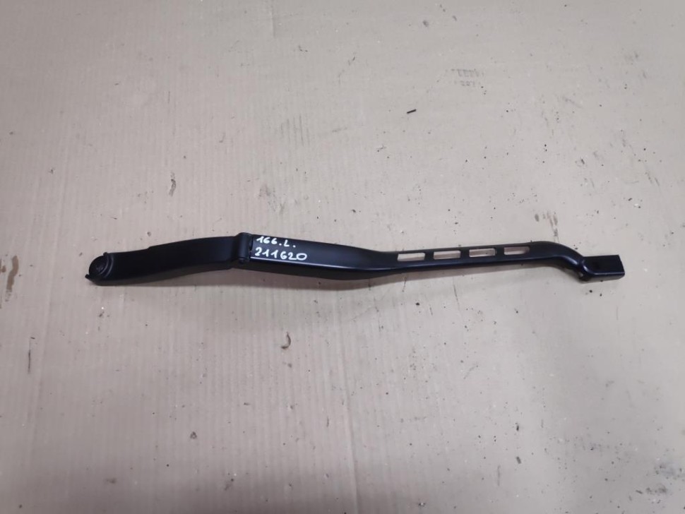 Поводок дворников MERCEDES-BENZ GLE-класс W166 (2015 - 2018) фото 1 — Разборка Мерседес