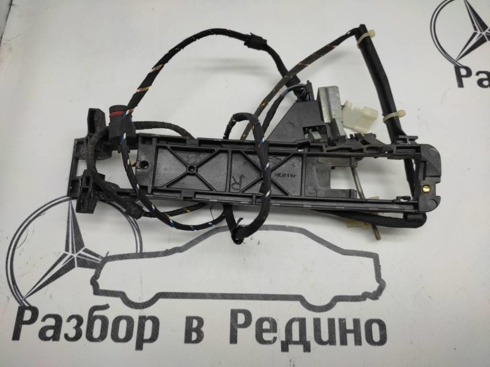 Ответная часть замка двери MERCEDES-BENZ S-класс W220 рестайлинг (2002 - 2005) фото 1 — Разборка Мерседес