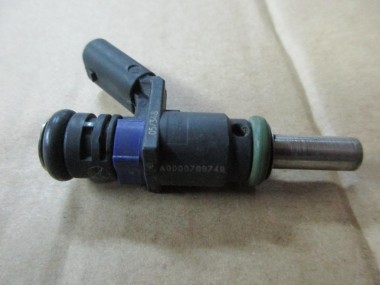 Форсунка БЕНЗИН MERCEDES-BENZ A-класс W169 (2004 - 2008) — Разборка Мерседес