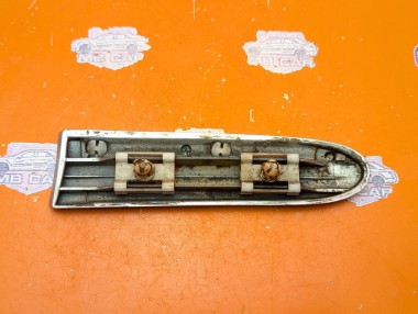 Молдинг крыла левый MERCEDES-BENZ S-класс W220 (1998 - 2005) &mdash; Разборка Мерседес