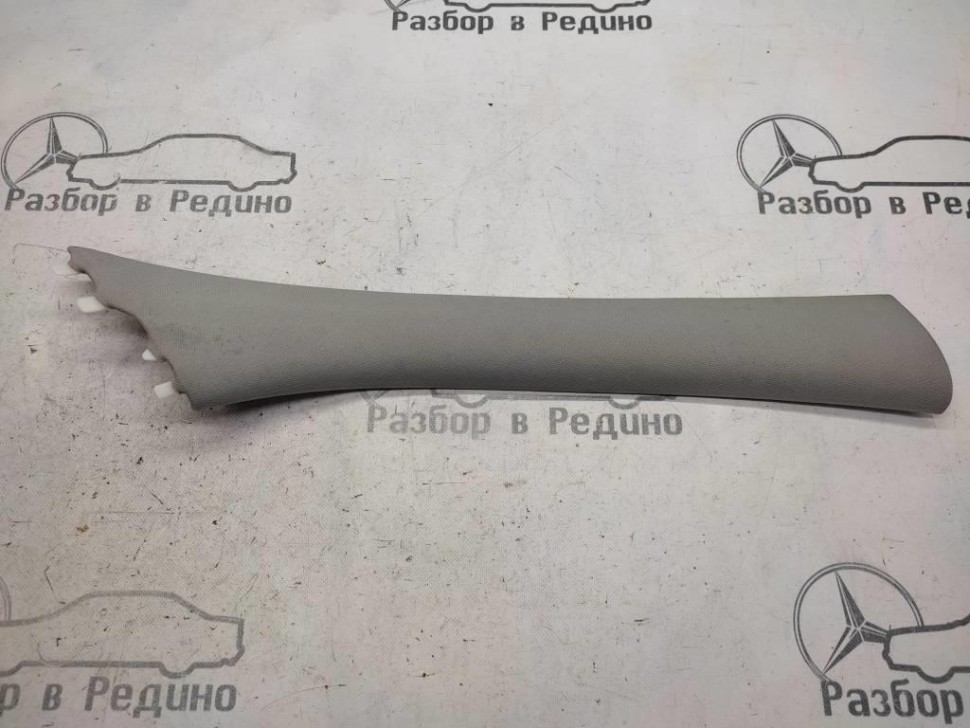 Накладка передней стойки MERCEDES-BENZ C-класс W203/S203/CL203 рестайлинг (2004 - 2008) фото 1 — Разборка Мерседес