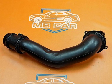 Патрубок впускного коллектора MERCEDES-BENZ C-класс W204/S204 (2006 - 2011) — Разборка Мерседес