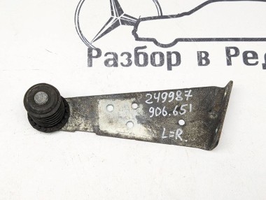 Кронштейн корпуса воздушного фильтра MERCEDES-BENZ Sprinter W906 (2006 - 2019) — Разборка Мерседес