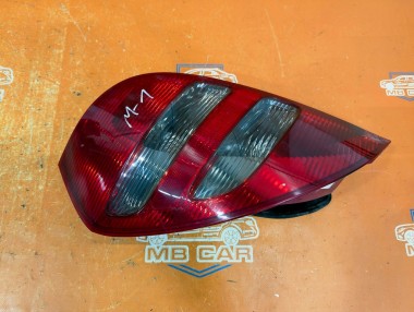 Фонарь задний левый MERCEDES-BENZ A-класс W169 (2004 - 2008) — Разборка Мерседес