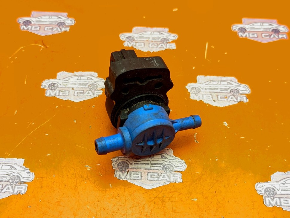 Клапан регенерации MERCEDES-BENZ E-класс W211/S211 (2002 - 2006) фото 1 — Разборка Мерседес