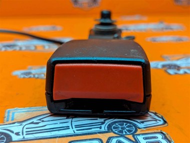 Замок ремня безопасности MERCEDES-BENZ M-класс W164 (2005 - 2008) — Разборка Мерседес