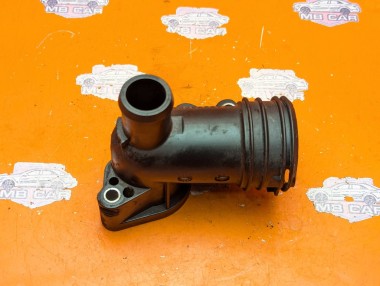 Фланец системы охлаждения MERCEDES-BENZ M-класс W164 рестайлинг (2008 - 2011) &mdash; Разборка Мерседес