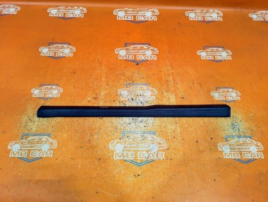 Накладка порога внутренняя MERCEDES-BENZ C-класс W203/S203/CL203 (2000 - 2004) — Разборка Мерседес