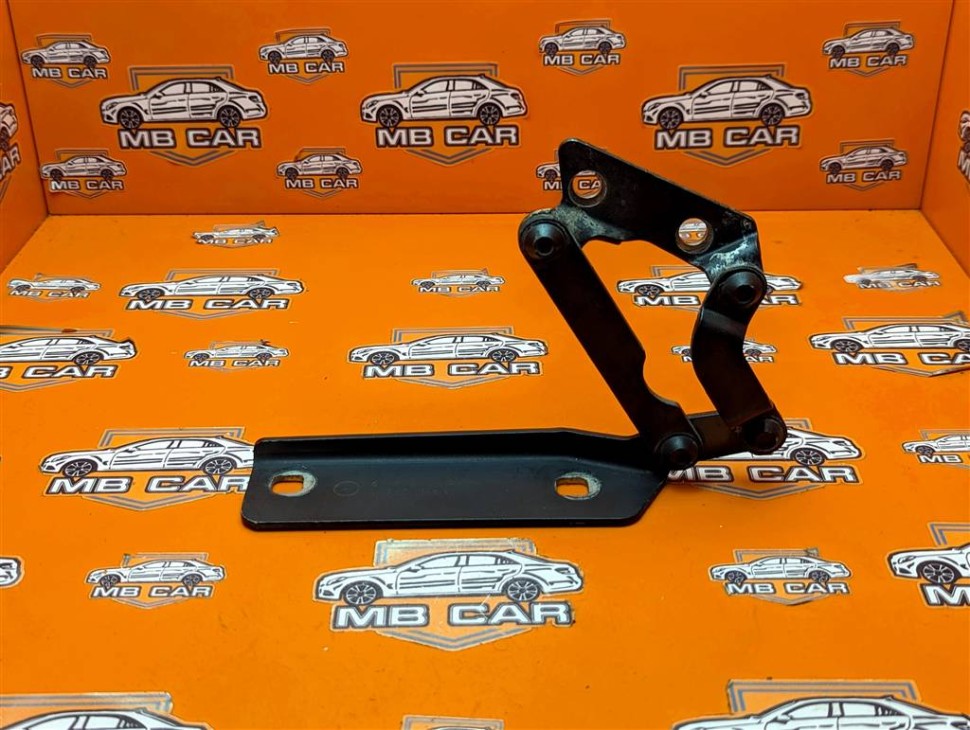 Петля капота MERCEDES-BENZ A-класс W168 (1997 - 2001) фото 1 — Разборка Мерседес