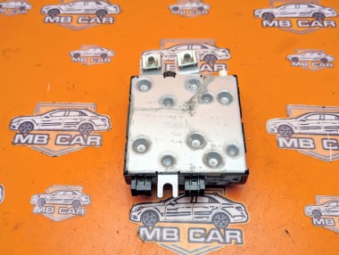 Усилитель антенны MERCEDES-BENZ C-класс W204/S204 (2006 - 2011) — Разборка Мерседес