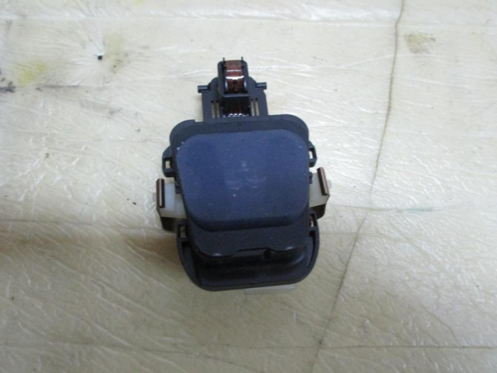 Датчик дождя и света MERCEDES-BENZ E-класс W213/S213/C238/A238 (2016 - 2021) фото 1 — Разборка Мерседес