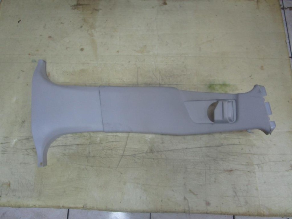 Накладка средней стойки MERCEDES-BENZ CLS-класс C218/X218 рестайлинг (2014 - 2017) фото 1 — Разборка Мерседес