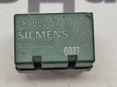 Реле многоцелевое MERCEDES-BENZ C-класс W203/S203/CL203 (2000 - 2004) — Разборка Мерседес