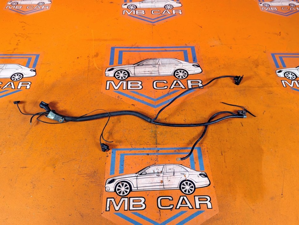 Провод стартера MERCEDES-BENZ E-класс W124/S124/C124/A124 (1984 - 1997) фото 1 &mdash; Разборка Мерседес
