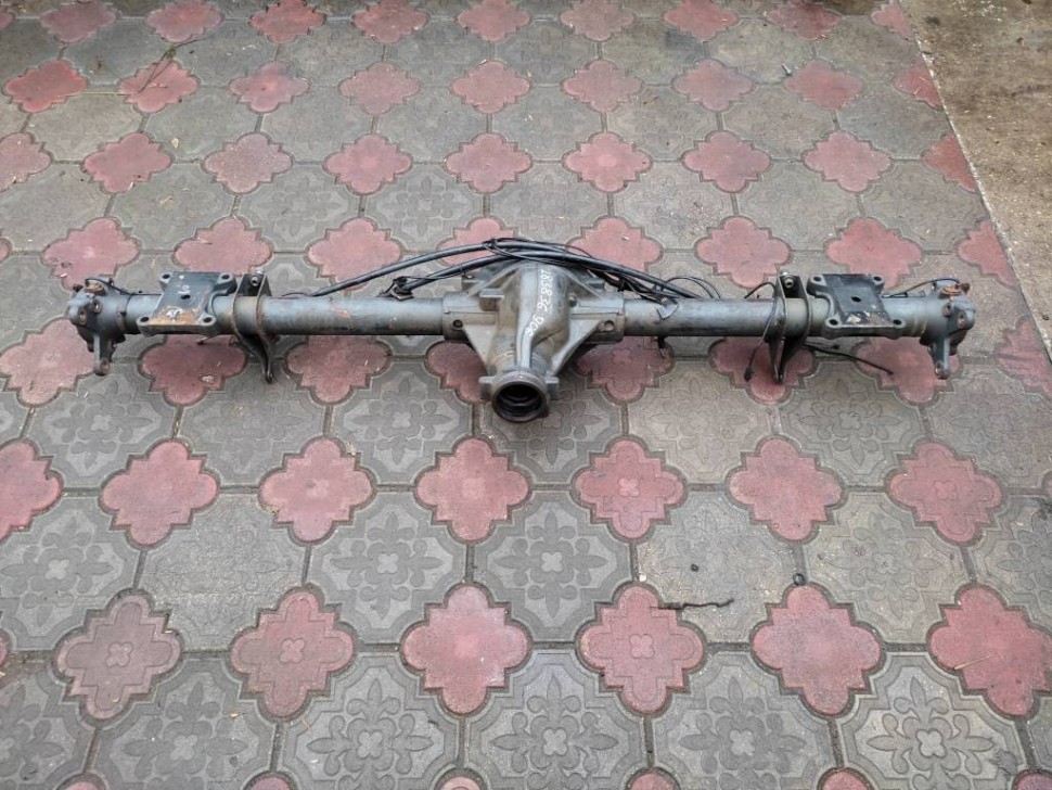 Чулок заднего моста MERCEDES-BENZ Sprinter W906 (2006 - 2019) фото 1 — Разборка Мерседес