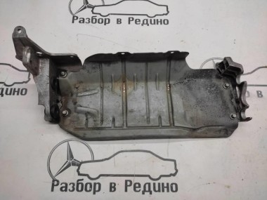 Кронштейн корпуса воздушного фильтра MERCEDES-BENZ CLK-класс C209/W209 рестайлинг (2005 - 2010) — Разборка Мерседес