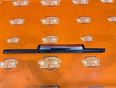 Накладка порога внутренняя MERCEDES-BENZ S-класс W220 рестайлинг (2002 - 2005) — Разборка Мерседес