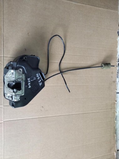 Замок двери задней правой MERCEDES-BENZ C-класс W203/S203/CL203 (2000 - 2004) — Разборка Мерседес