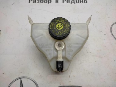 Бачок тормозной жидкости MERCEDES-BENZ C-класс W205/S205/C205/A205 (2014 - 2018) — Разборка Мерседес