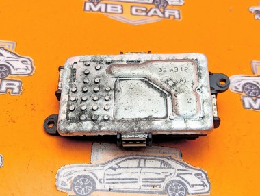 Реле моторчика печки MERCEDES-BENZ C-класс W204/S204/С204 рестайлинг (2011 - 2015) — Разборка Мерседес