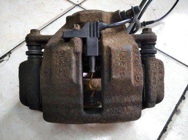 Суппорт передний правый MERCEDES-BENZ C-класс W203/S203/CL203 (2000 - 2004) — Разборка Мерседес