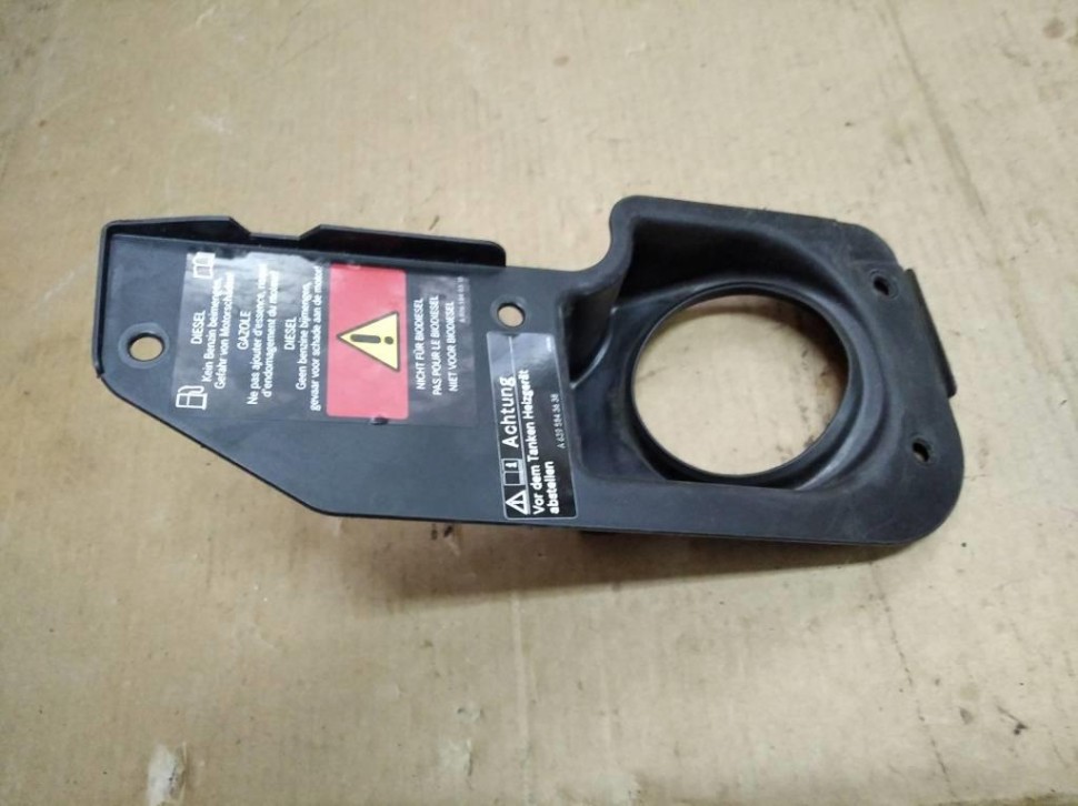 Накладка MERCEDES-BENZ Sprinter W906 (2006 - 2019) фото 1 — Разборка Мерседес