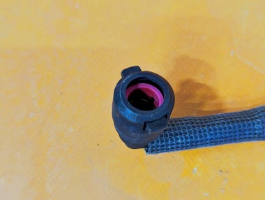 Трубка вакуумная MERCEDES-BENZ CLK-класс C209/A209 рестайлинг (2005 - 2010) — Разборка Мерседес