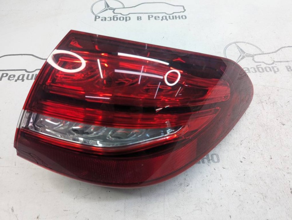 Фонарь задний правый MERCEDES-BENZ C-класс W205/S205/C205/A205 (2014 - 2018) фото 1 — Разборка Мерседес