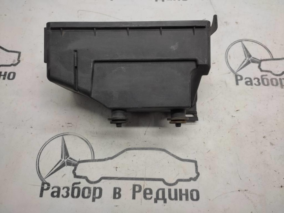 Корпус блока предохранителей MERCEDES-BENZ R-класс W251 (2005 - 2007) фото 1 — Разборка Мерседес