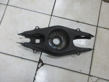 Рычаг задней стойки (лодка) MERCEDES-BENZ C-класс W204/S204/С204 рестайлинг (2011 - 2015) — Разборка Мерседес