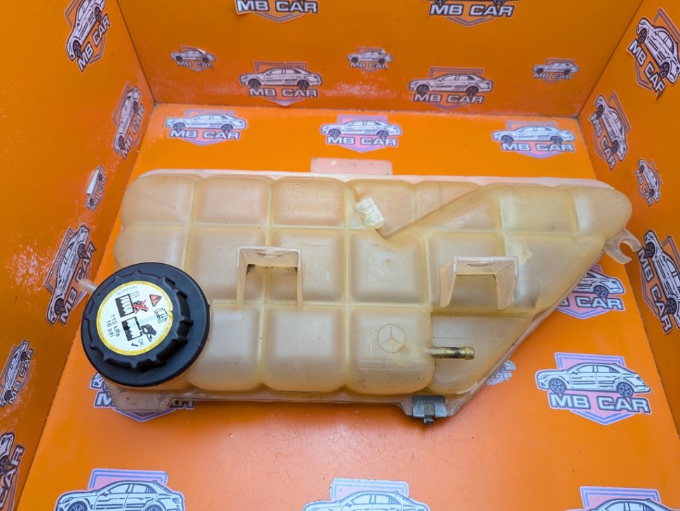 Бачок расширительный MERCEDES-BENZ M-класс W163 рестайлинг (2001 - 2005) фото 1 &mdash; Разборка Мерседес