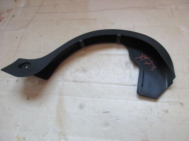 Накладка петли багажника MERCEDES-BENZ C-класс W204/S204 (2006 - 2011) — Разборка Мерседес