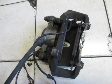 Суппорт передний правый MERCEDES-BENZ E-класс W212/S212/C207/A207 рестайлинг (2013 - 2016) — Разборка Мерседес