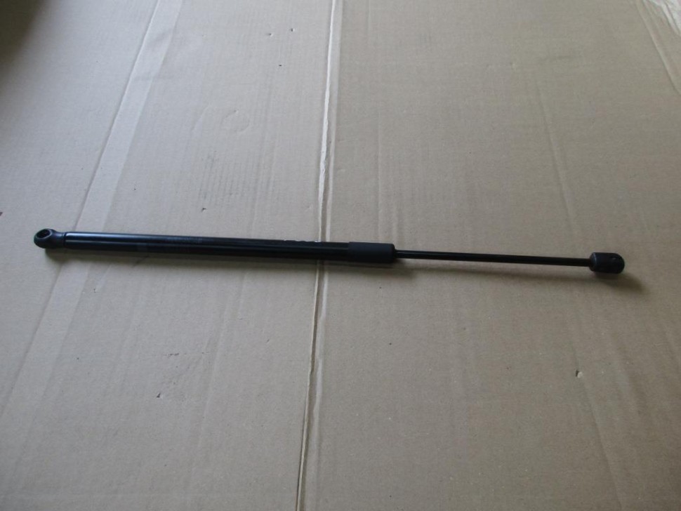 Амортизатор капота MERCEDES-BENZ GLE-класс Coupe C292 (2015 - 2019) фото 1 — Разборка Мерседес