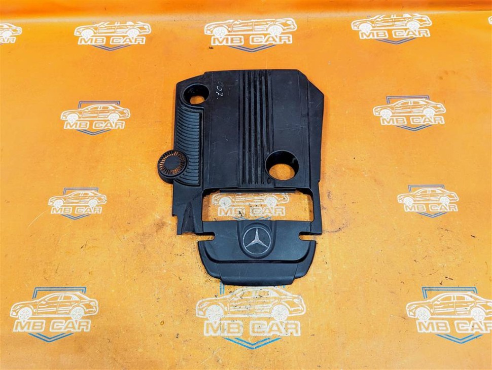 Крышка двигателя декоративная MERCEDES-BENZ C-класс W204/S204 (2006 - 2011) фото 1 — Разборка Мерседес