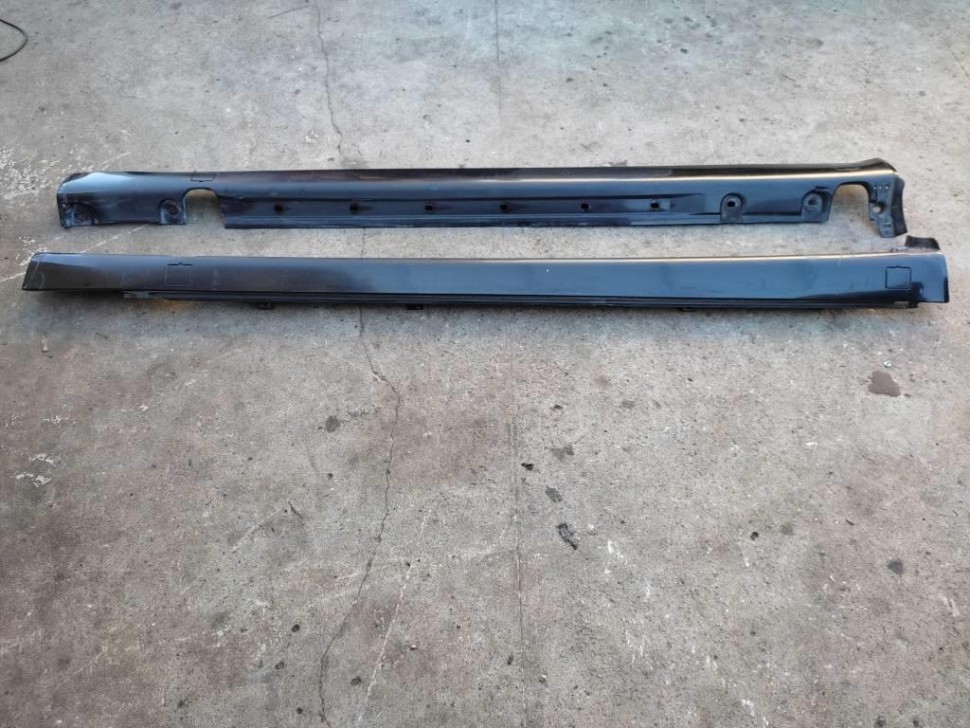 Порог пластиковый левый MERCEDES-BENZ S-класс W220 рестайлинг (2002 - 2005) фото 1 — Разборка Мерседес