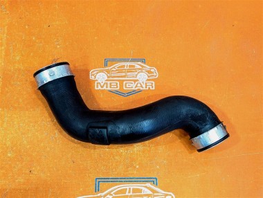 Патрубок интеркулера MERCEDES-BENZ S-класс W220 (1998 - 2005) — Разборка Мерседес