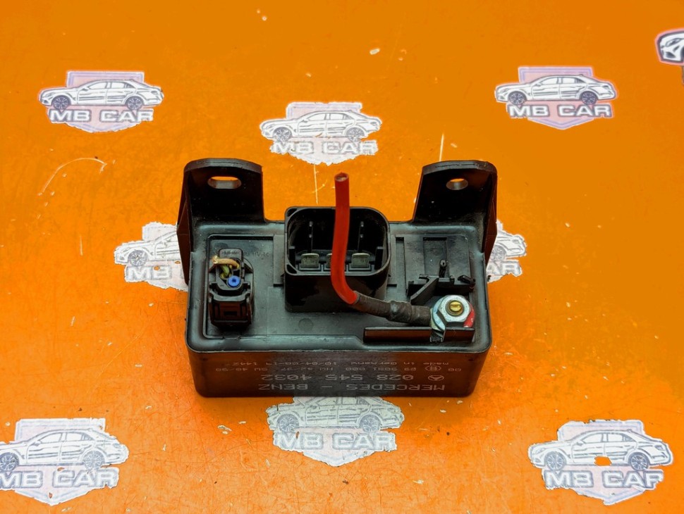 Реле свечей накала MERCEDES-BENZ M-класс W163 (1997 - 2001) фото 1 — Разборка Мерседес