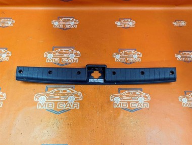 Накладка замка багажника MERCEDES-BENZ M-класс W163 рестайлинг (2001 - 2005) — Разборка Мерседес