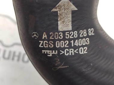 Патрубок интеркулера MERCEDES-BENZ C-класс W203/S203/CL203 (2000 - 2004) — Разборка Мерседес