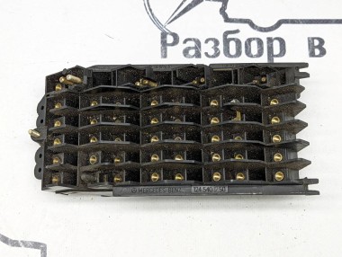 Блок предохранителей MERCEDES-BENZ W124 W124/S124/C124/A124 (1984 - 1993) — Разборка Мерседес