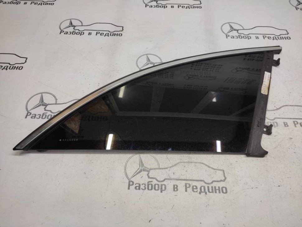 Стекло боковое MERCEDES-BENZ R-класс W251 (2005 - 2007) фото 1 &mdash; Разборка Мерседес