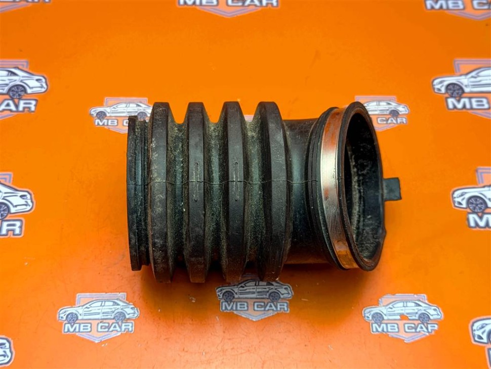 Патрубок воздушный MERCEDES-BENZ M-класс W163 (1997 - 2001) фото 1 — Разборка Мерседес