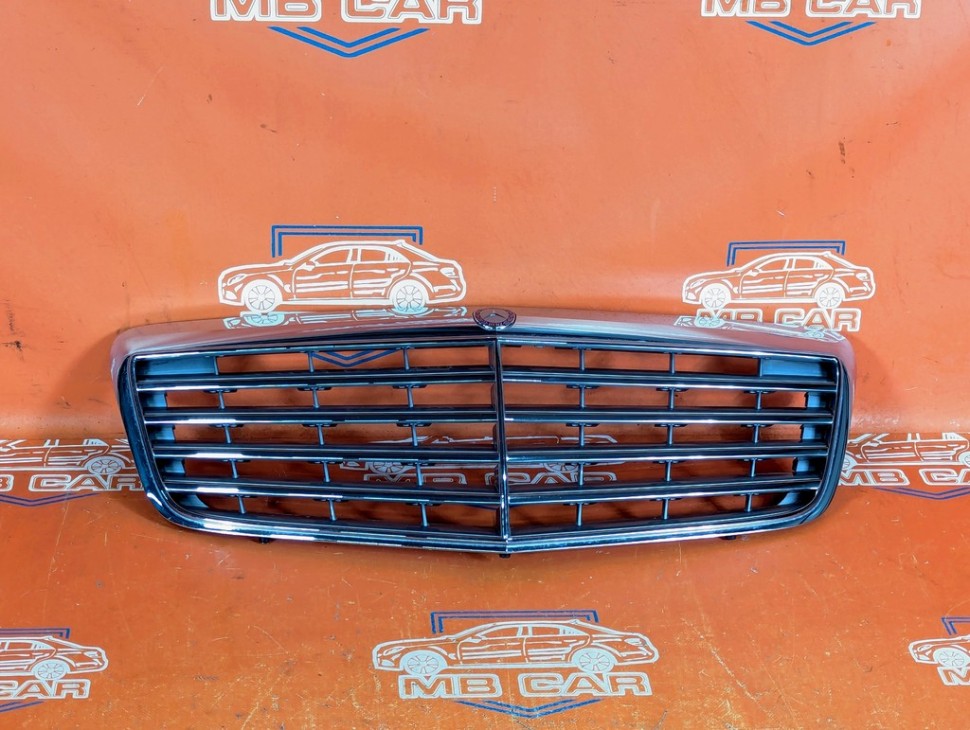 Решетка радиатора MERCEDES-BENZ E-класс W211/S211 рестайлинг (2006 - 2009) фото 1 &mdash; Разборка Мерседес